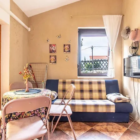5 Bedroom Gorgeous In - Jasenice *