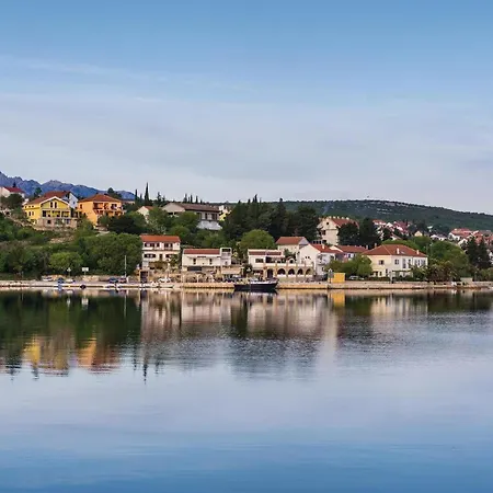 5 Bedroom Gorgeous In - Jasenice Maslenica