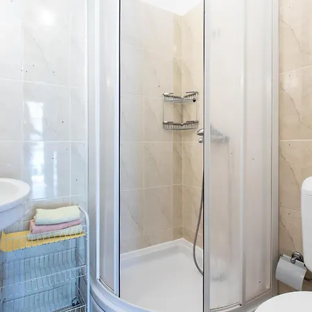 Holiday home 5 Bedroom Gorgeous In - Jasenice